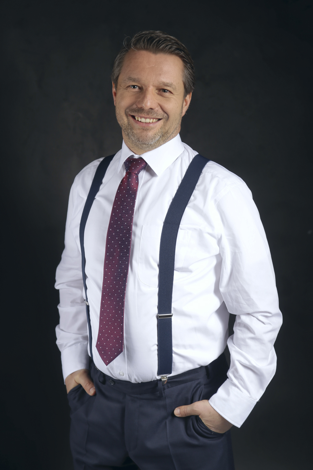 Dr. Lászlófy Csaba igazságügyi orvosszakértő - fogászat, szájsebészet, arc-, állcsontsebészet